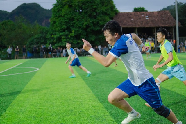 端尤为重要 端尤为重要